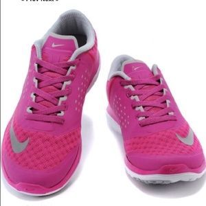 Pink Nike FS Lite 2 Run
